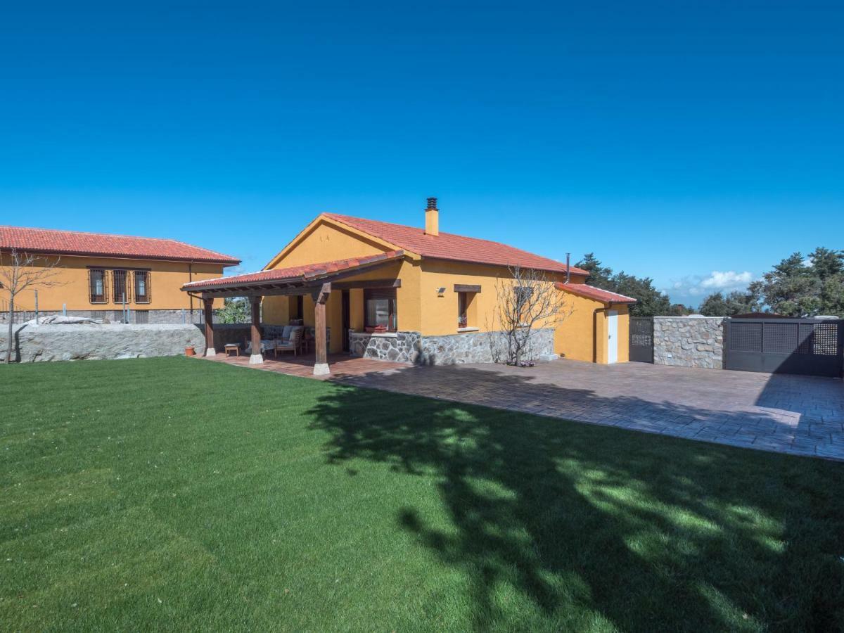 Casa Cantera Del Berrocal Ortigosa del Monte Esterno foto