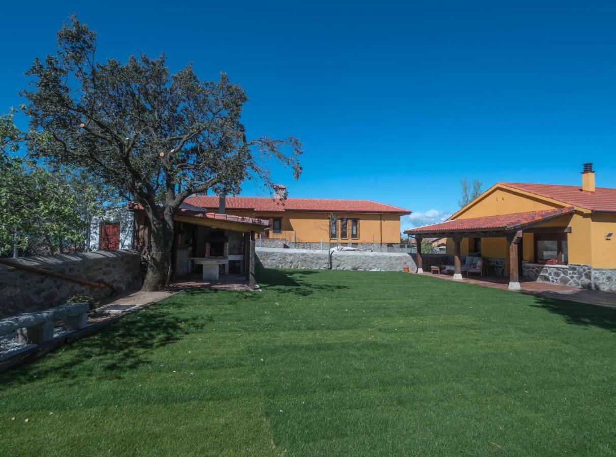 Casa Cantera Del Berrocal Ortigosa del Monte Esterno foto