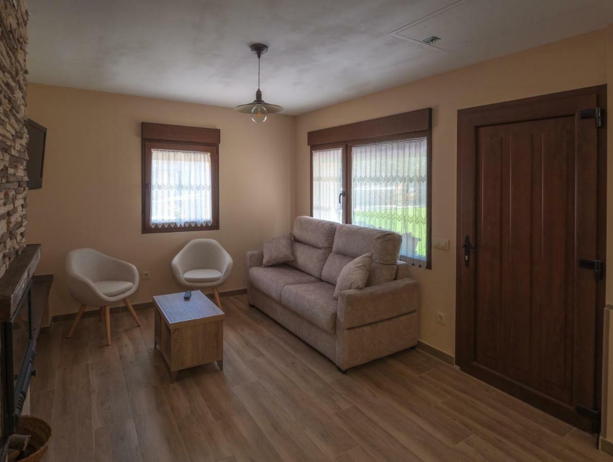 Casa Cantera Del Berrocal Ortigosa del Monte Esterno foto