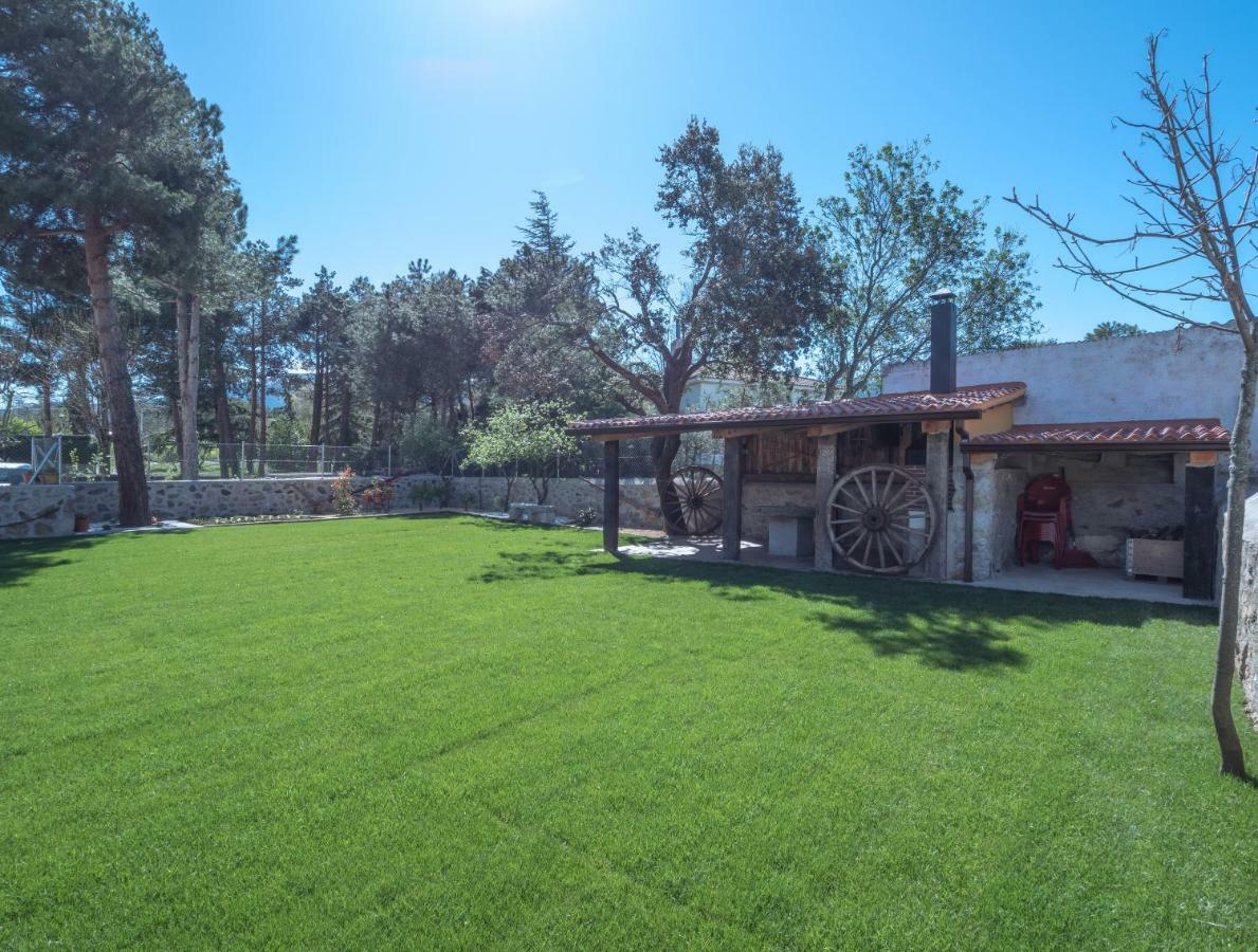 Casa Cantera Del Berrocal Ortigosa del Monte Esterno foto