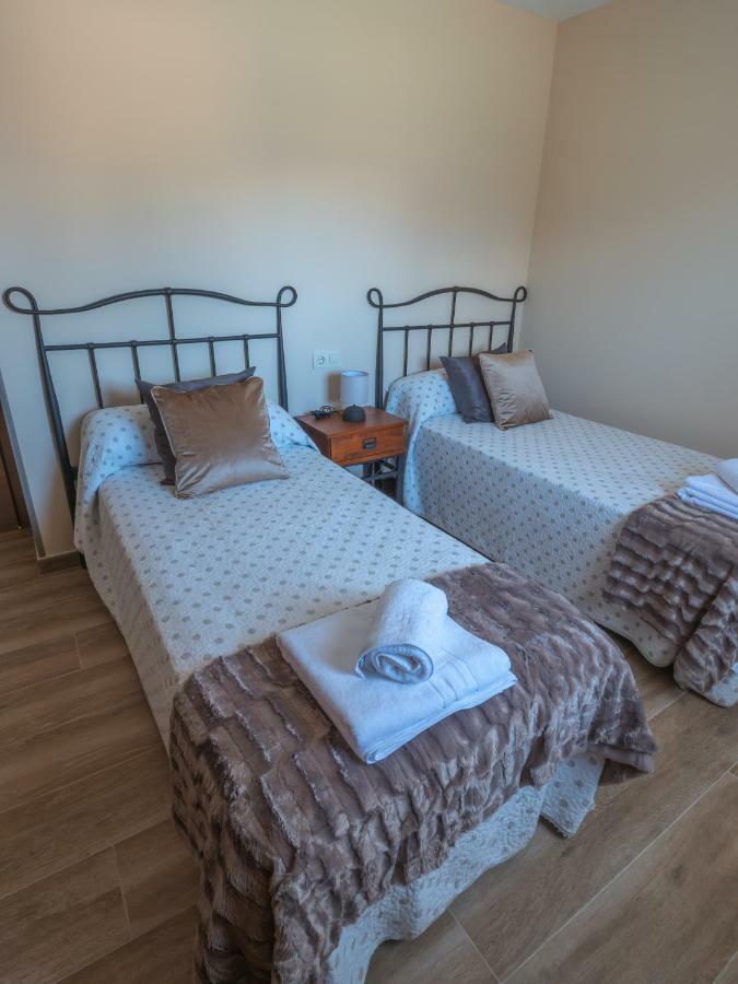 Casa Cantera Del Berrocal Ortigosa del Monte Esterno foto