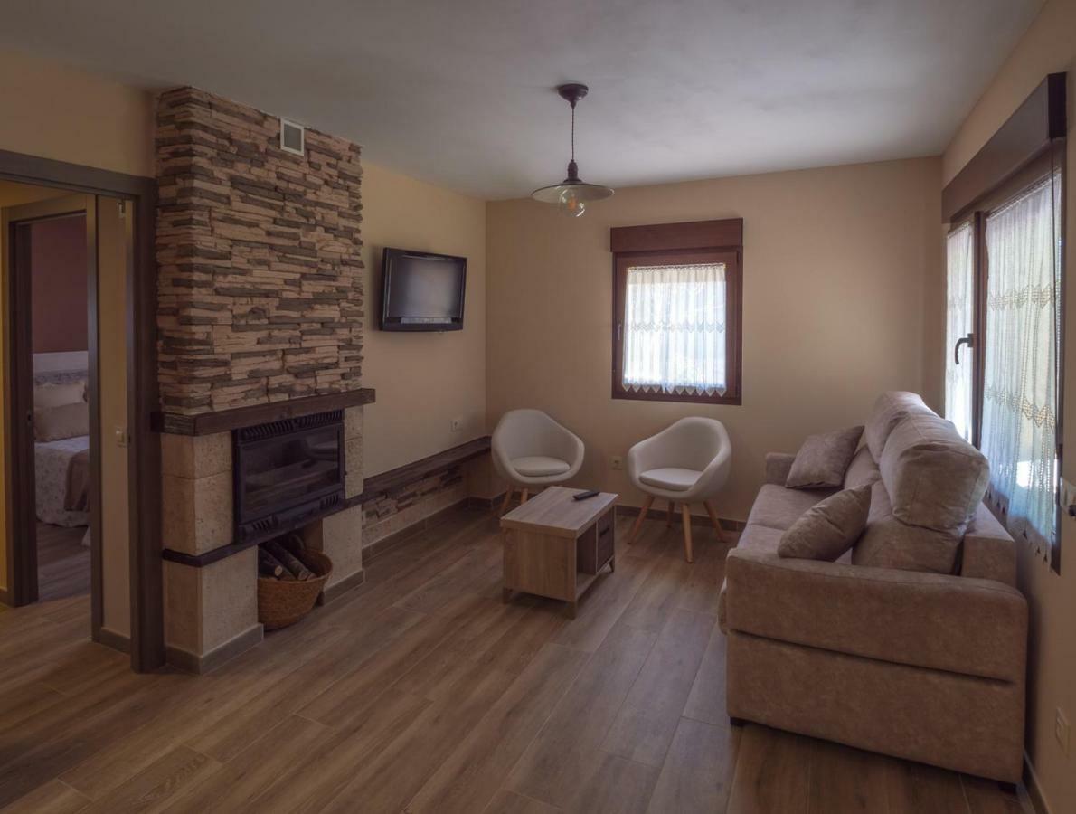 Casa Cantera Del Berrocal Ortigosa del Monte Esterno foto